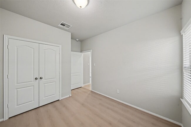 Building Photo - 8407 Balding Dr