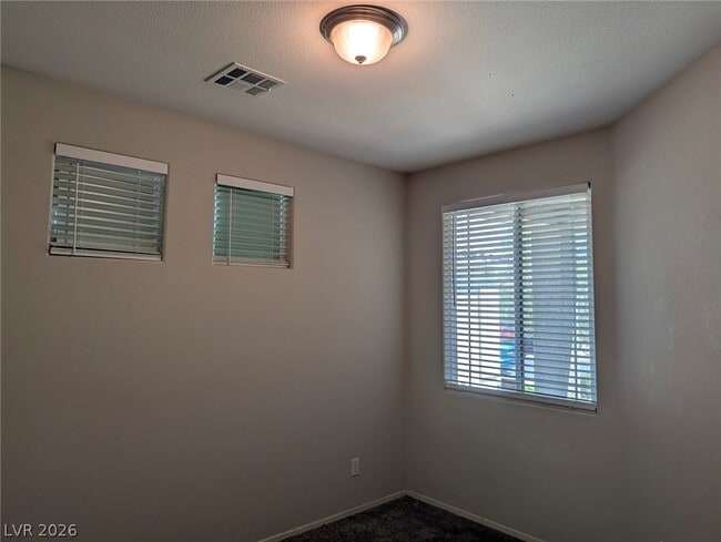 Building Photo - 1290 Paseo del Oso Ln