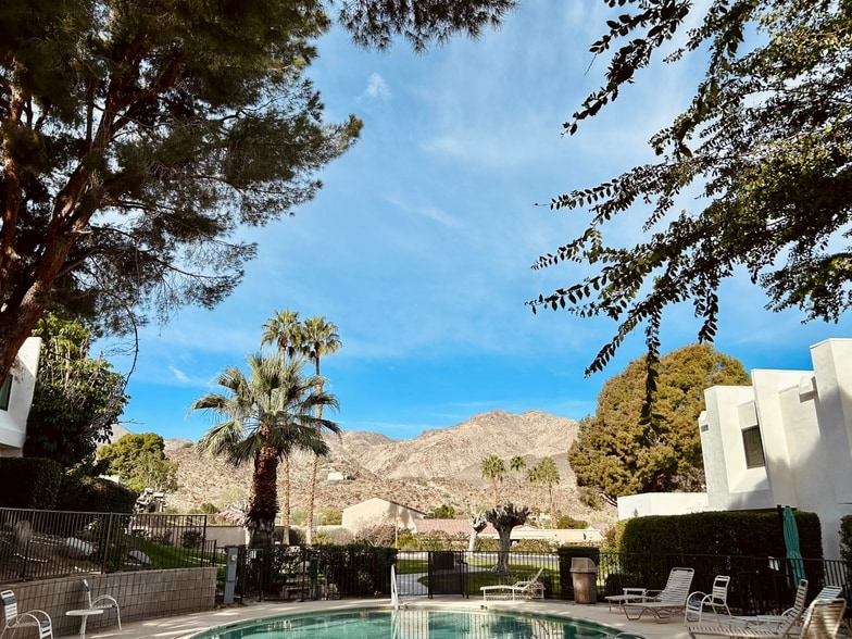 Pool & Jacuzzi Area - 48724 Desert Flower Dr