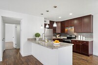 Building Photo - $500 OFF? Yes, Please! Find Your New Home ...