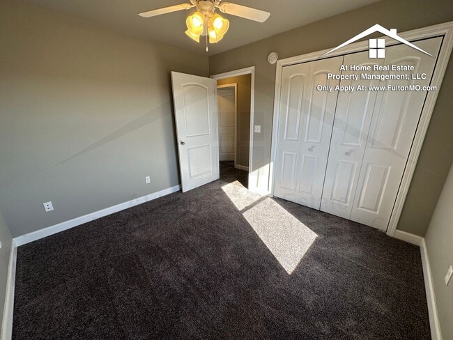 Building Photo - 1304 1 Preston Dr