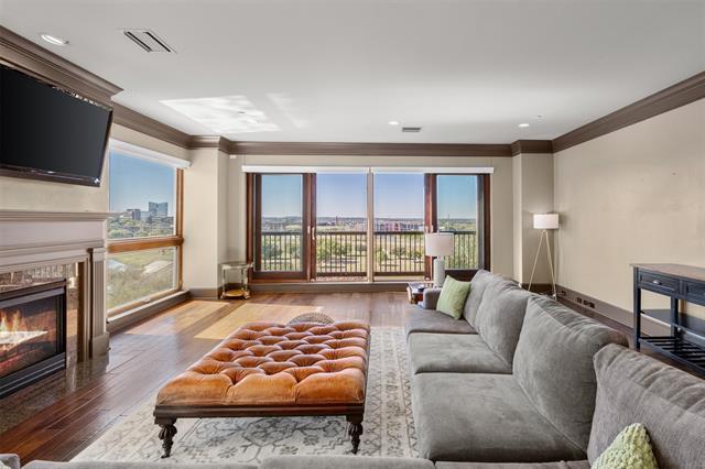 Building Photo - 501 Samuels Ave