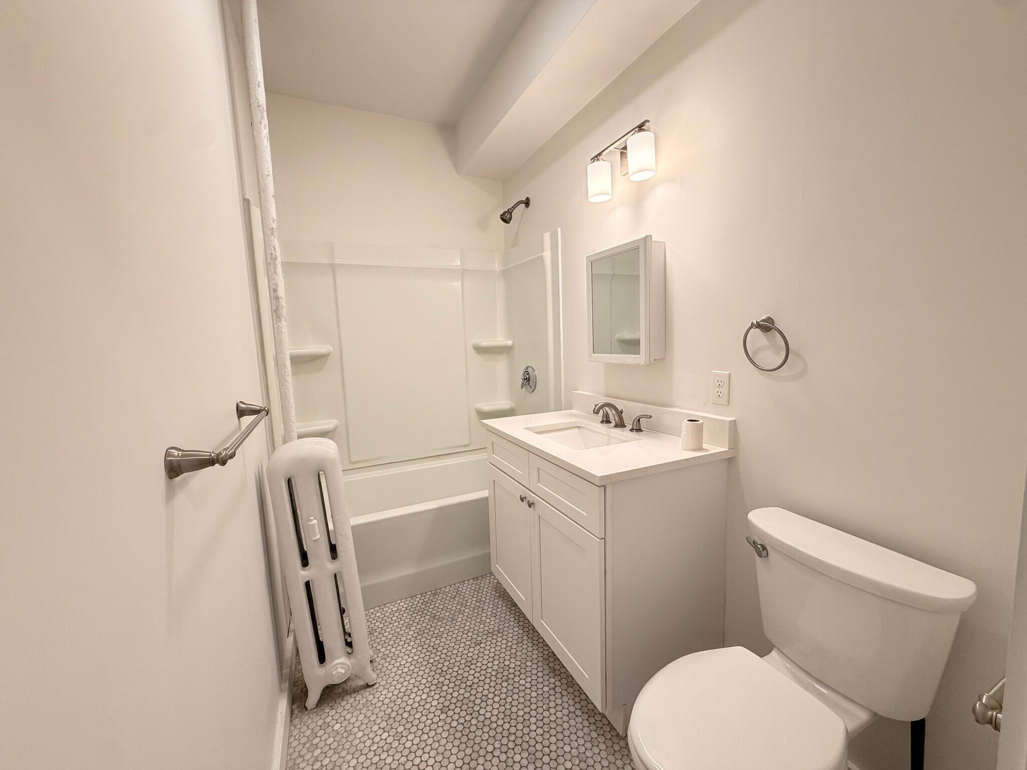 Building Photo - 74 Mora St