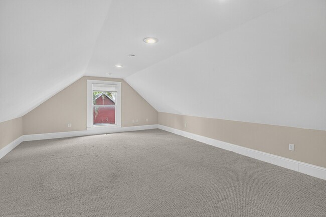 Building Photo - 1224 N Market St