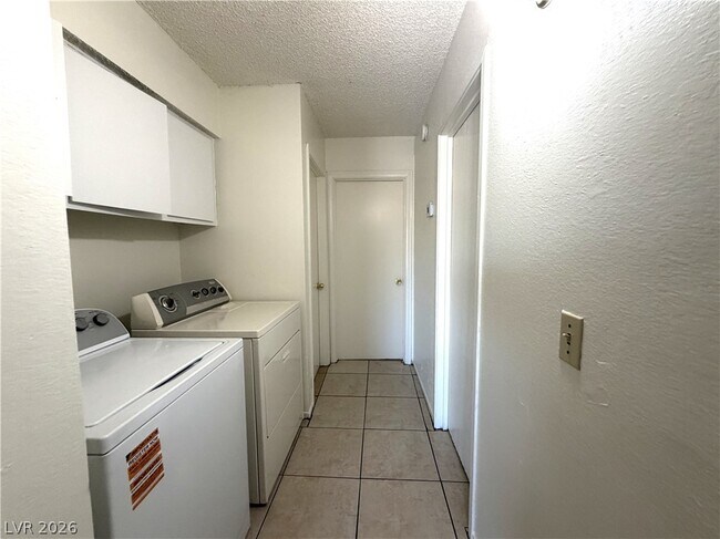 Building Photo - 3440 Civic Center Dr