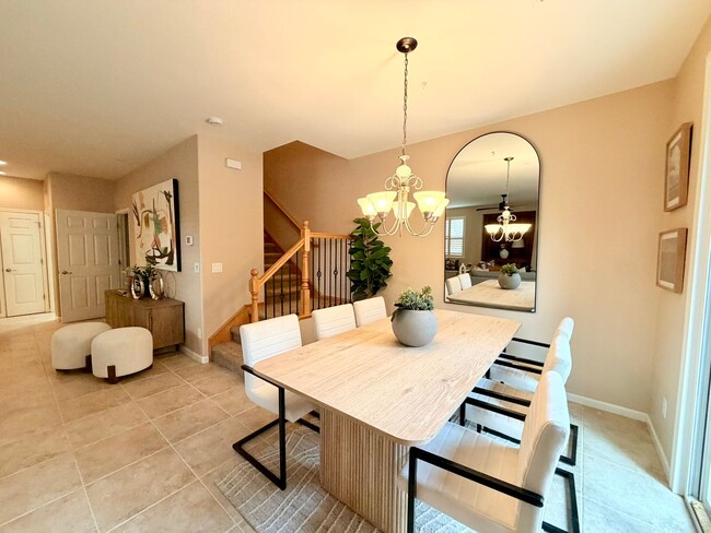 Building Photo - 1715 Dark Horse Rd