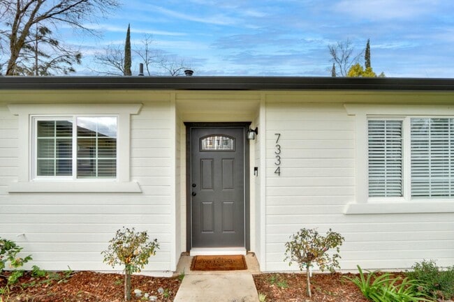 Building Photo - 7334 Grenola Way