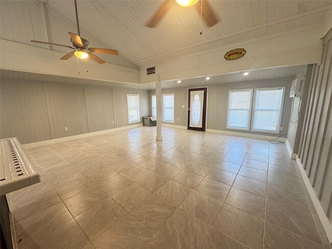 Building Photo - 17302 Mathis Rd