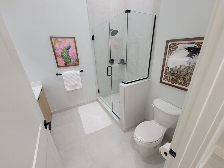 Building Photo - 3352 NW 84th Ave