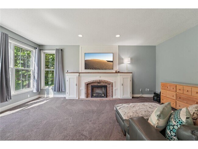 Building Photo - 1477X Langdon Pl