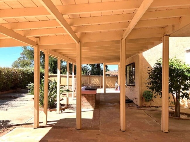 Building Photo - Westwood, Rancho Bernardo, 3/2 2 Story Home