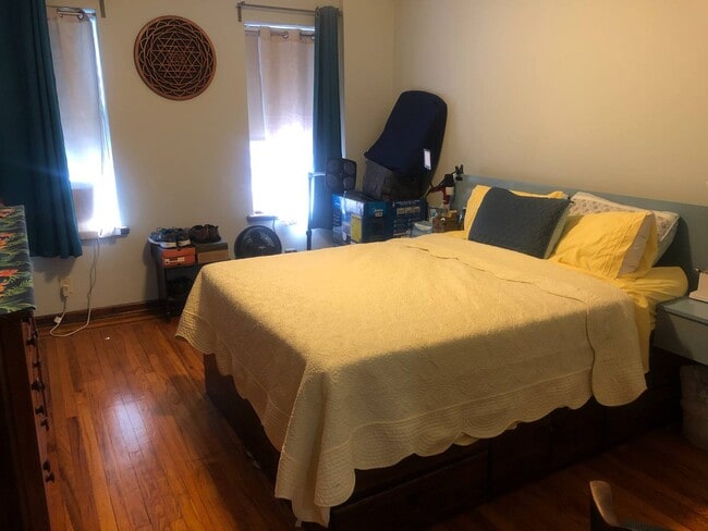 Building Photo - 124 Parrott Pl