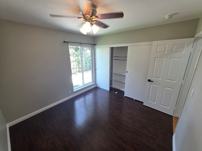 Building Photo - 12947 Arabella Pl