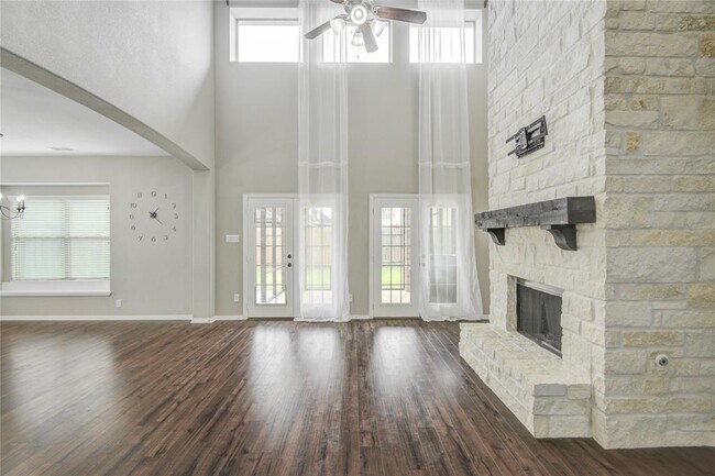 Building Photo - 7238 Thelfor Ct