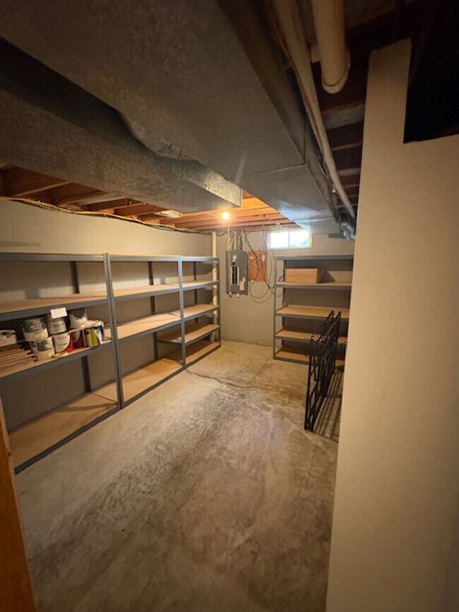 Building Photo - Beautiful Home in Peoria just off of Unive...