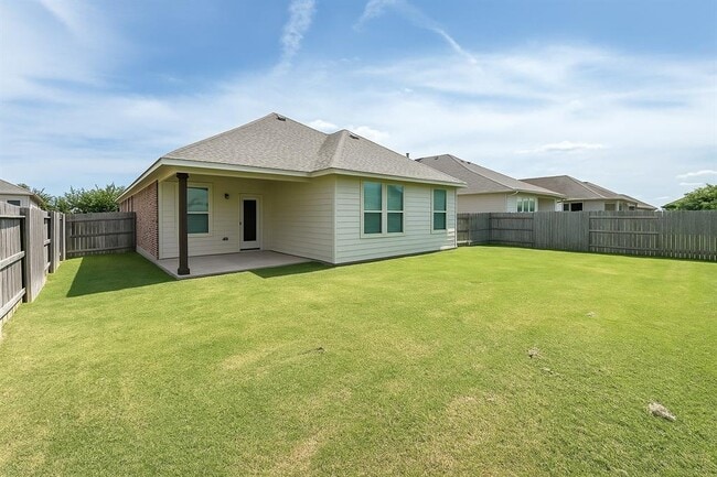 Building Photo - 913 Centerra Hills Cir