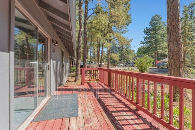 Building Photo - 2411 Black Falls Trail