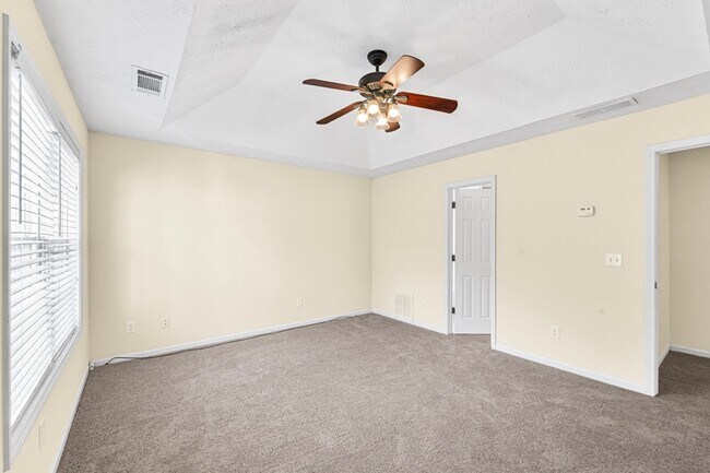 Building Photo - 4BR/2.5BA Open & Bright Lawrenceville Home