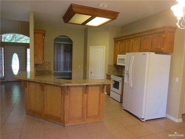 Building Photo - 2603 Norma Dr