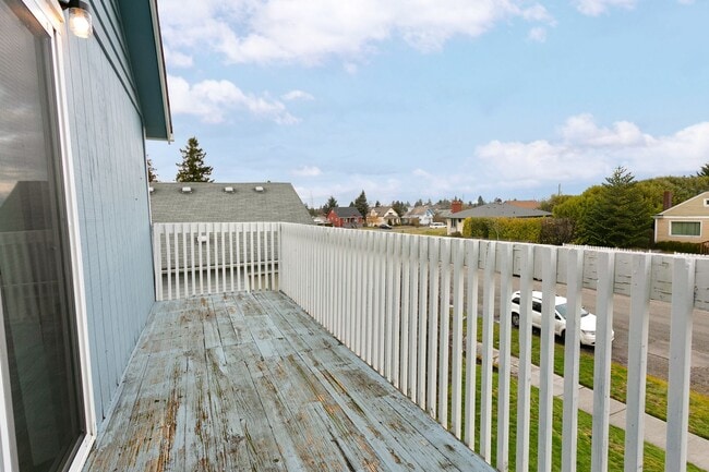 Building Photo - 3572-3574 East F Street