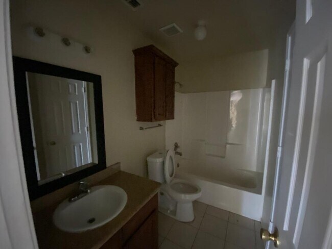 Building Photo - 3821 W Sarah Evans St