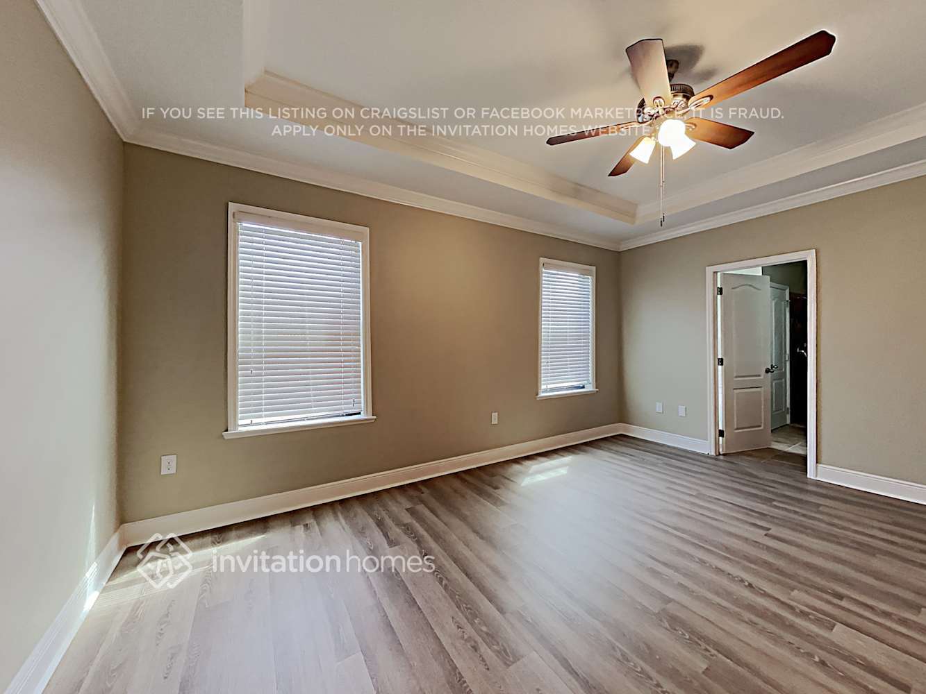 Building Photo - 7526 39th Ave E