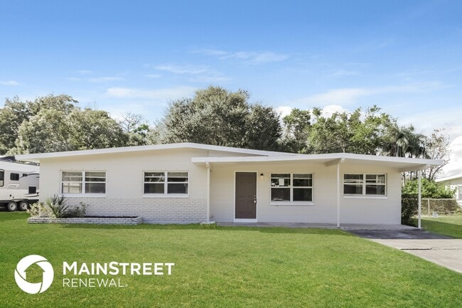Building Photo - 320 N Hilltop Dr