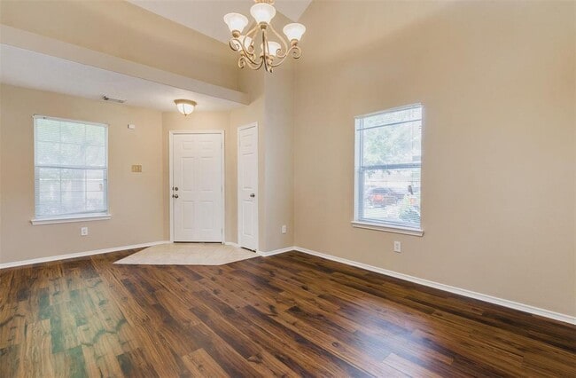 Building Photo - 7826 Northfork Hollow Ln