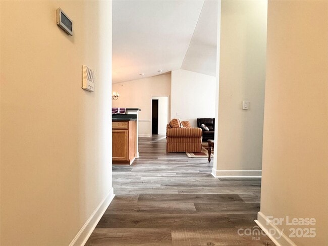 Building Photo - 10626 Hill Point Ct