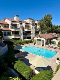 Building Photo - 1422 S Villa Way