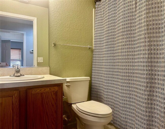 Building Photo - 5155 SW 39th St