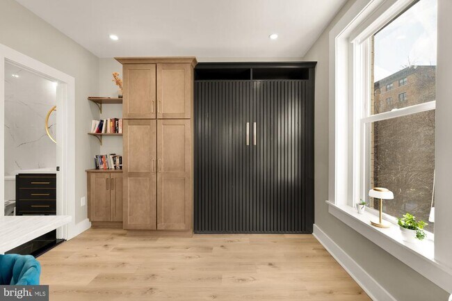 Building Photo - 1634 S St NW