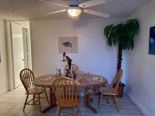 Building Photo - 6 MONTHS SHORT TERM RENTAL FURNISHED CONDO AVAILABLE