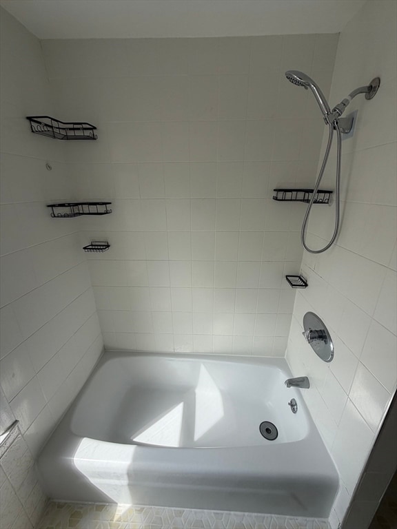 Building Photo - 5 Washington Square