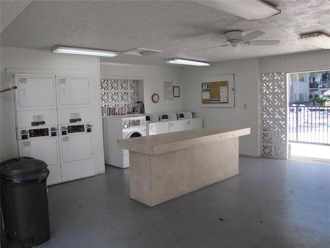 Building Photo - 4325 Aegean Dr