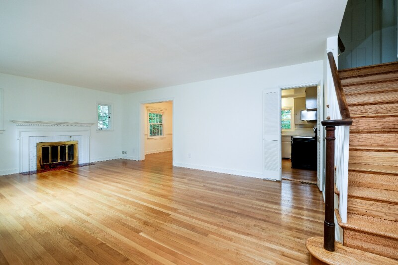 Building Photo - 316 Forest Dr