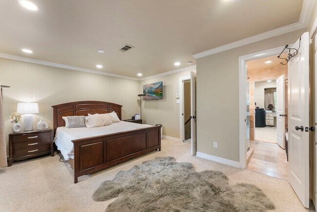 Building Photo - 2209 W Settler's Way