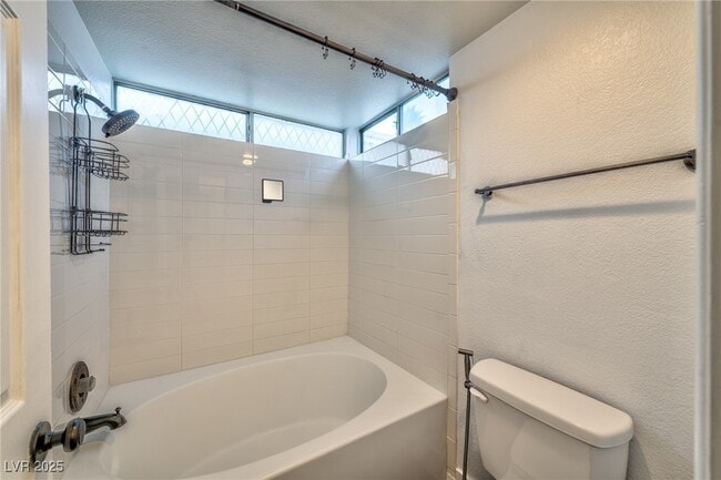 Building Photo - 7219 Nordic Lights Dr