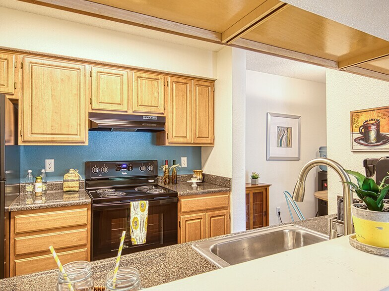 Lakeridge Square 10267 Lakeridge Square Ct Ashland VA 23005