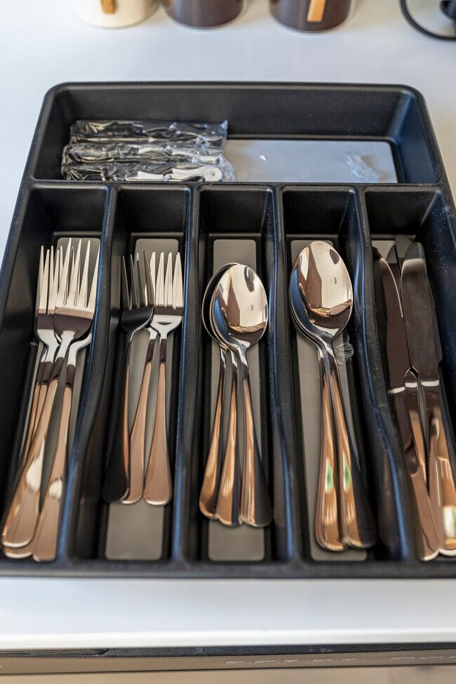 Building Photo - 826 N Broad St