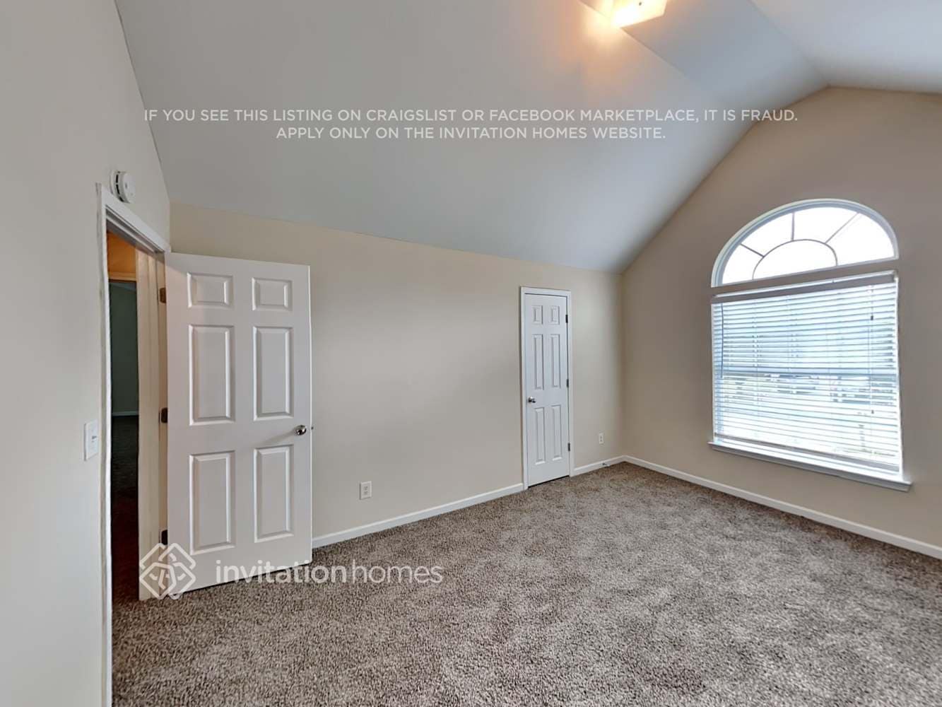 Building Photo - 4432 Pale Face Dr
