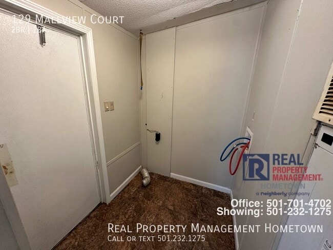 Building Photo - 129 Mallview Ct