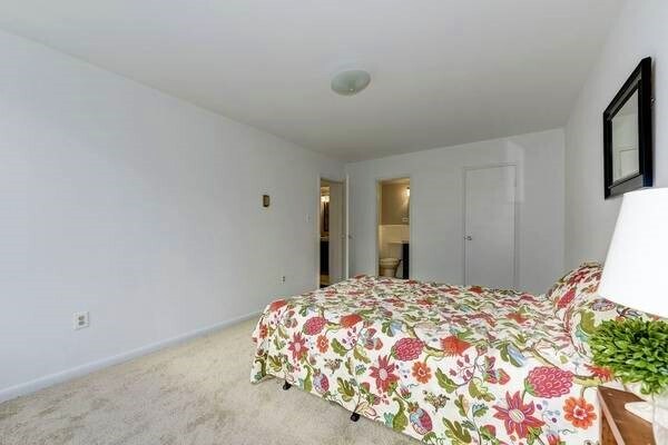 Bed 1 - 4390 Lorcom Ln