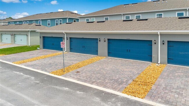 Building Photo - 13120 Serene Glade Rd