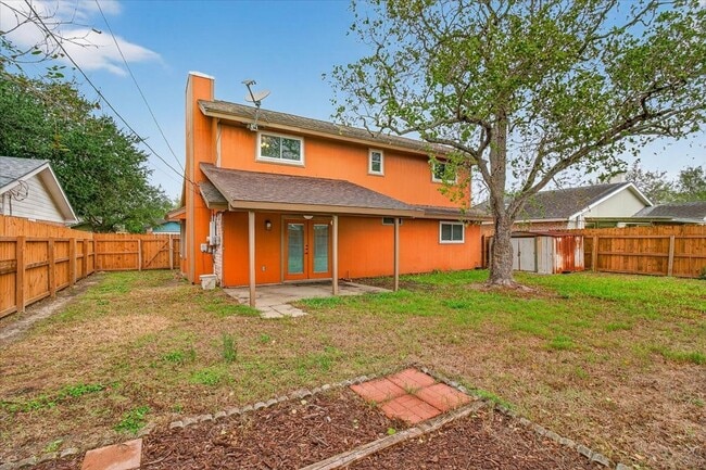 Building Photo - 4026 Northwood Dr