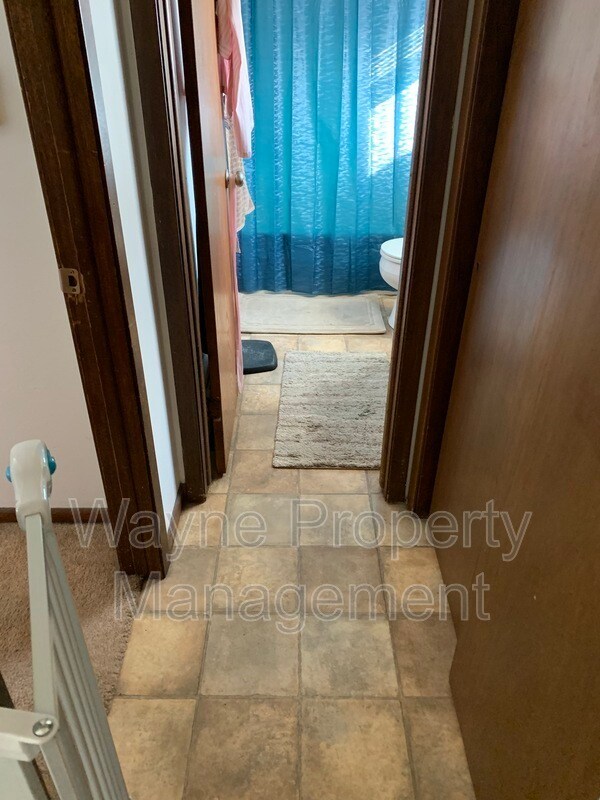 Building Photo - 1215 2nd St