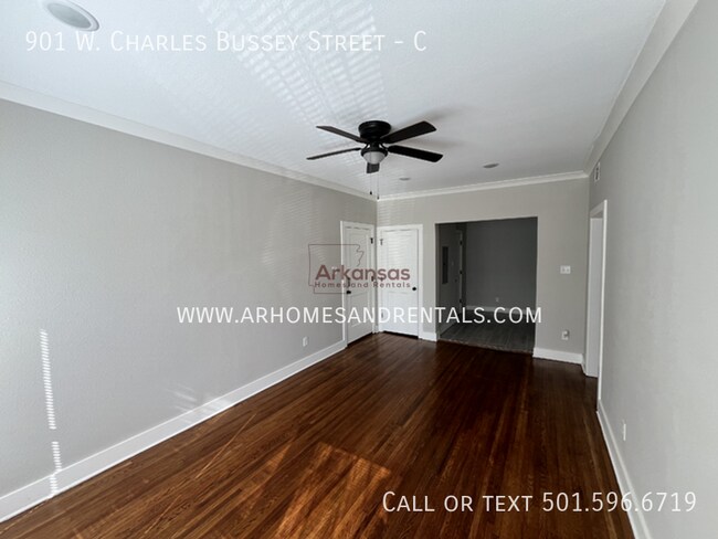Building Photo - 901 W Charles Bussey Ave