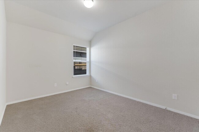 Building Photo - 201 Spiny Lizard Ln