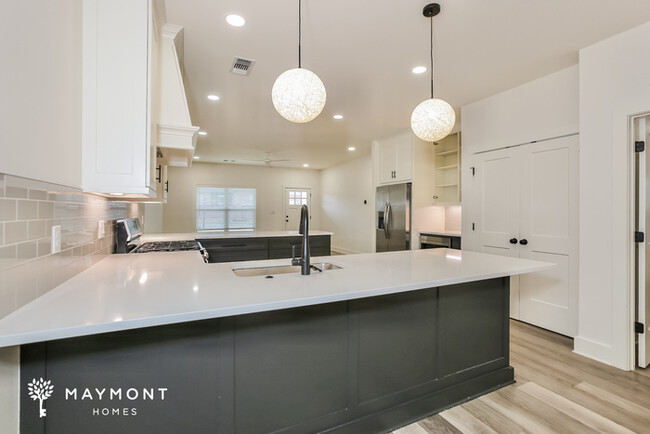 Building Photo - Modern 3-Bedroom in Lamarche Cottages