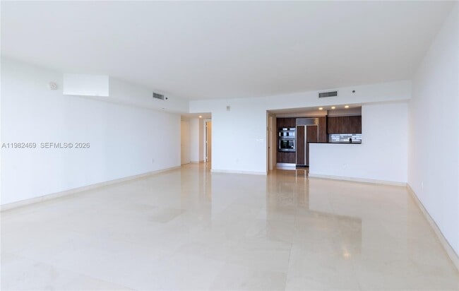 Building Photo - 400 Alton Rd